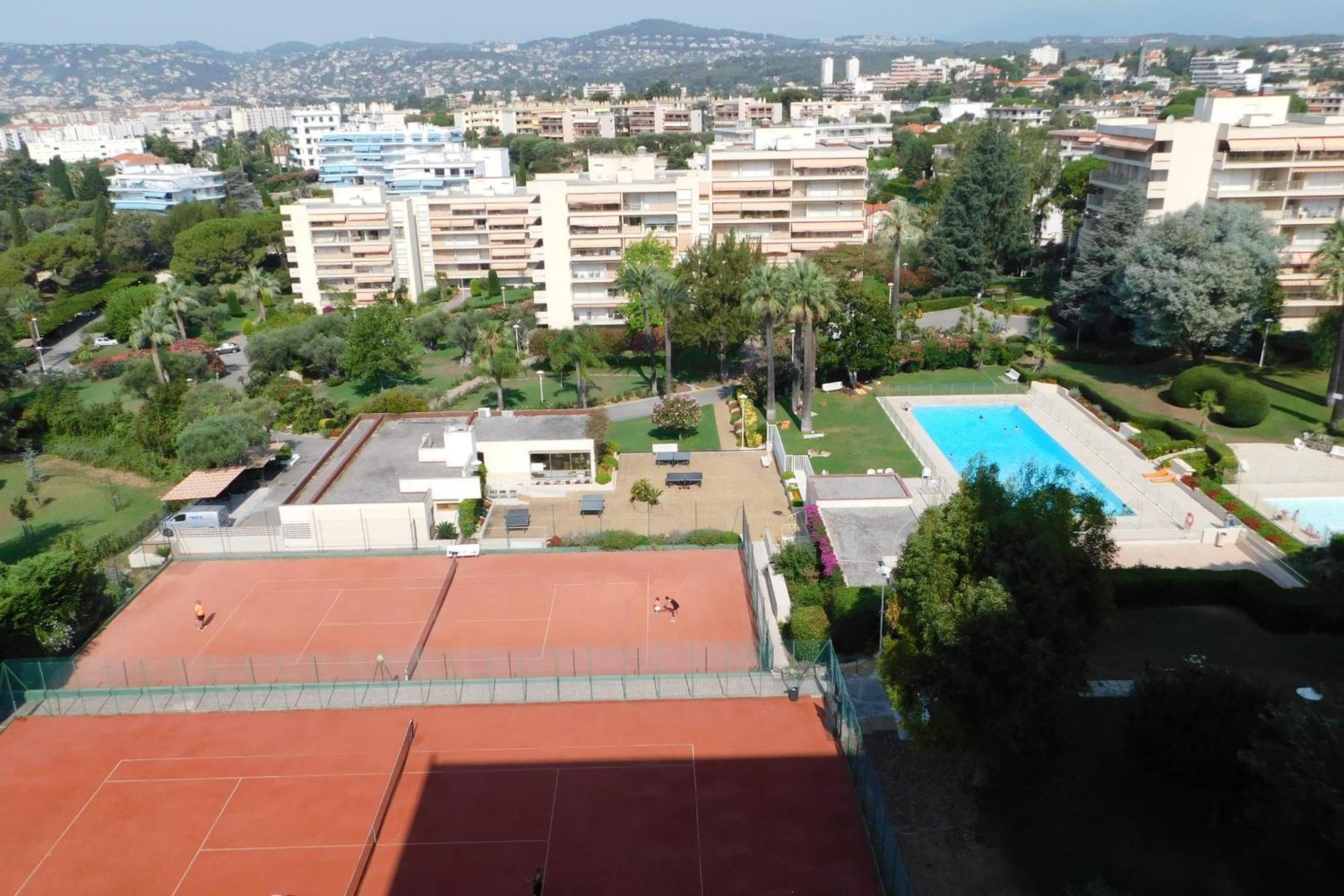 ジュアン・レ・パンCharming T2 Eden Park With Swimming Pool Private Parkingアパートメント エクステリア 写真
